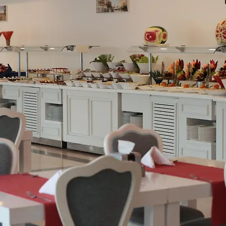 Sl La Perla Kemer منتجع
