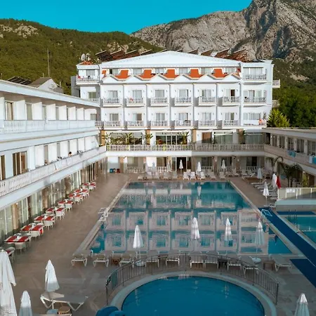 Sl La Perla Kemer Semesteranläggning (resort)